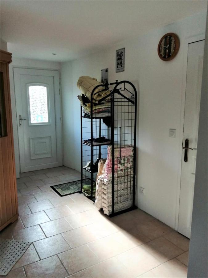 Les Gremilles Bed & Breakfast Bassoncourt Luaran gambar